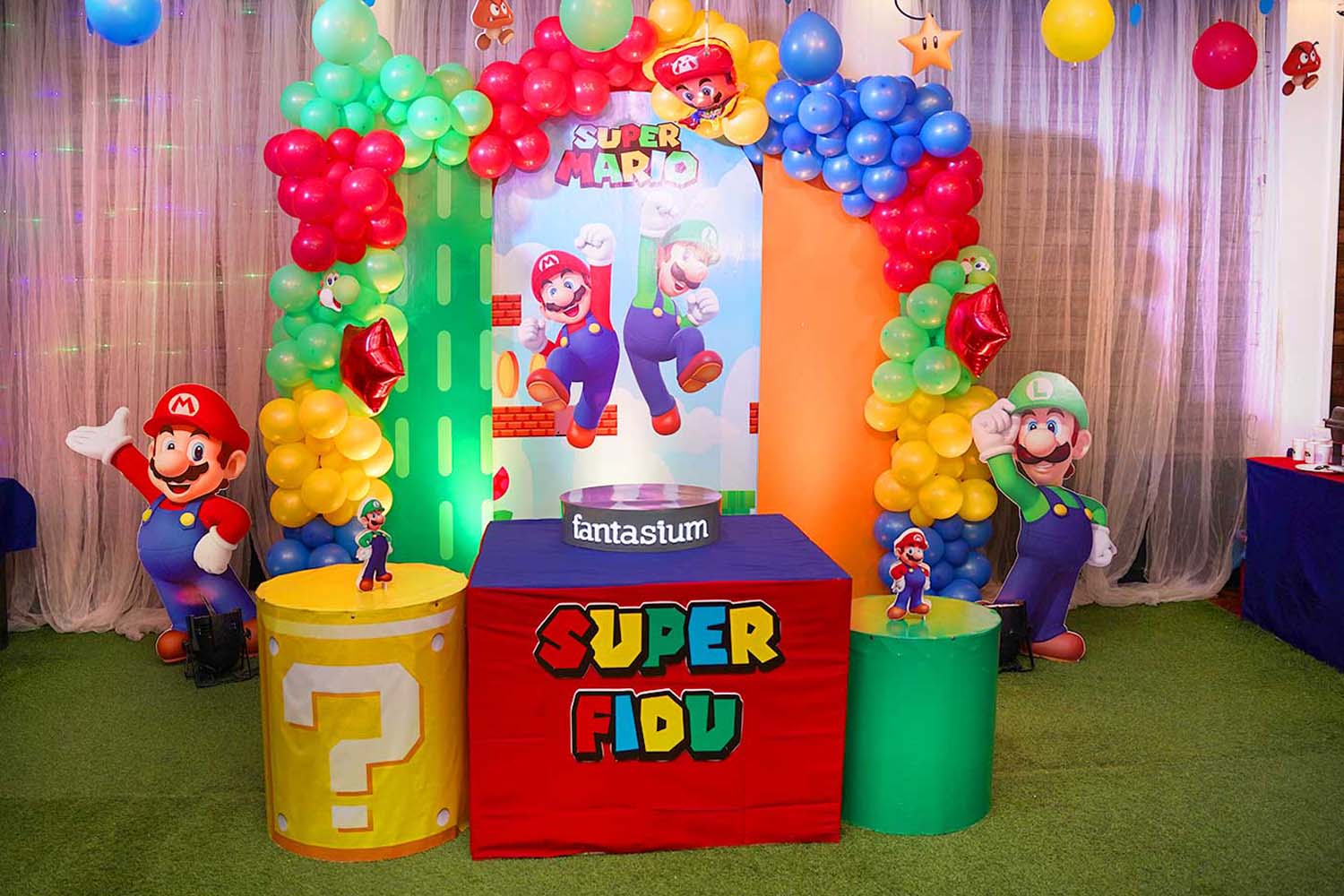 Theme Decor